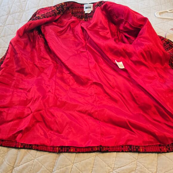 Vintage Leslie Fay Blazer Women's 8 Red Plaid Boucle Gold Button Classic Festive - Picture 6 of 11